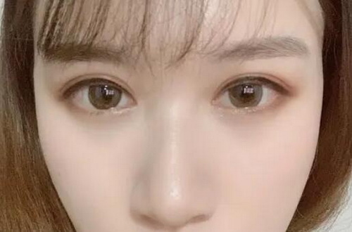 鼻子发红起包(为什么鼻子会发红起包？)