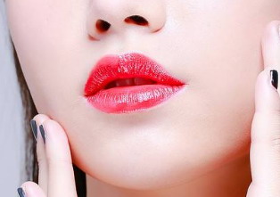 绣唇对身体伤害大不大_纹绣唇的特点