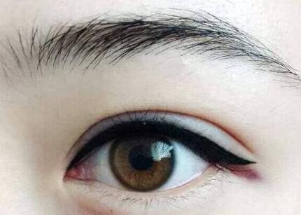 半永久纹眉术后恢复(半永久纹眉术后两边不一样怎么办)