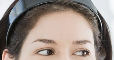 女人的泪沟怎么去掉_怎么减轻法令纹泪沟