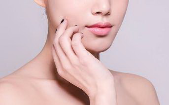 小腿有红色胎记代表什么(左小腿有红色胎记代表什么)