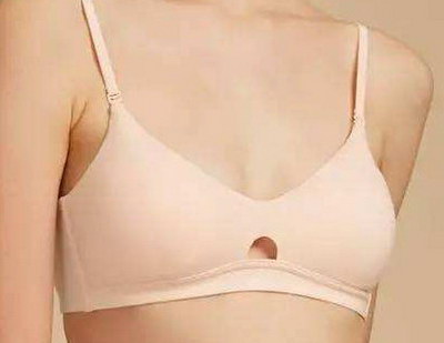 隆胸和假体哪个好(隆胸用哪个品牌的假体好)