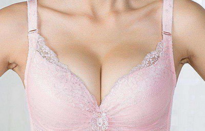 让女性同胞充满自信的自体脂肪隆胸