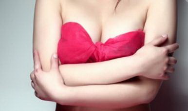 乳房整形失败怎么办[乳房整形失败了怎么办]
