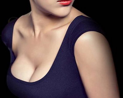 女孩胸部开始发育吃什么好_处女的胸部也会松弛下垂的吗