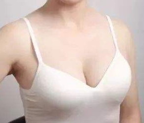 丰胸手术之中的自体脂肪丰胸有什么局限和特点呢
