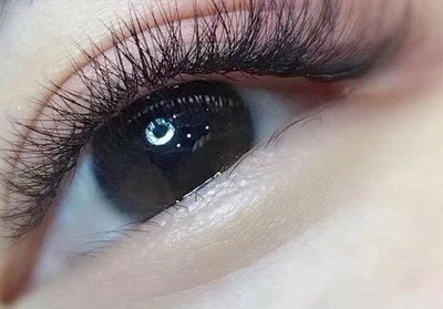 洗眼线最好的方法有哪些(怎样洗眼线最好的方法)
