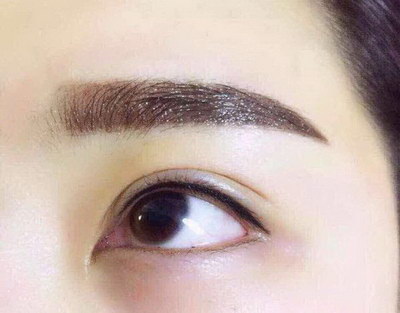 蒜对眼睛有什么影响(蒜对眼睛的影响)