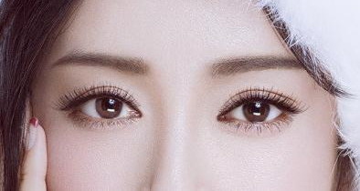 大眼睛适合什么美瞳线
