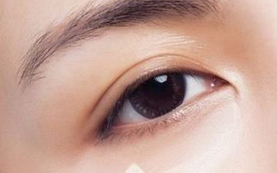 眼睑浮肿怎么回事