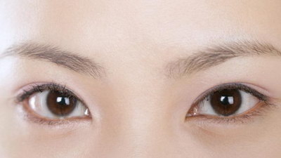 快速去除黑眼袋黑眼圈