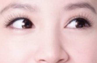 美容眼部专家李艳红_消除眼部细纹的按摩仪